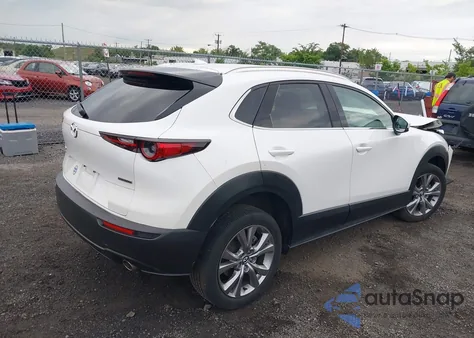 2021 Mazda Cx-30 Premium z USA, uszkodzony, nr VIN 3MVDMBDL0MM212498